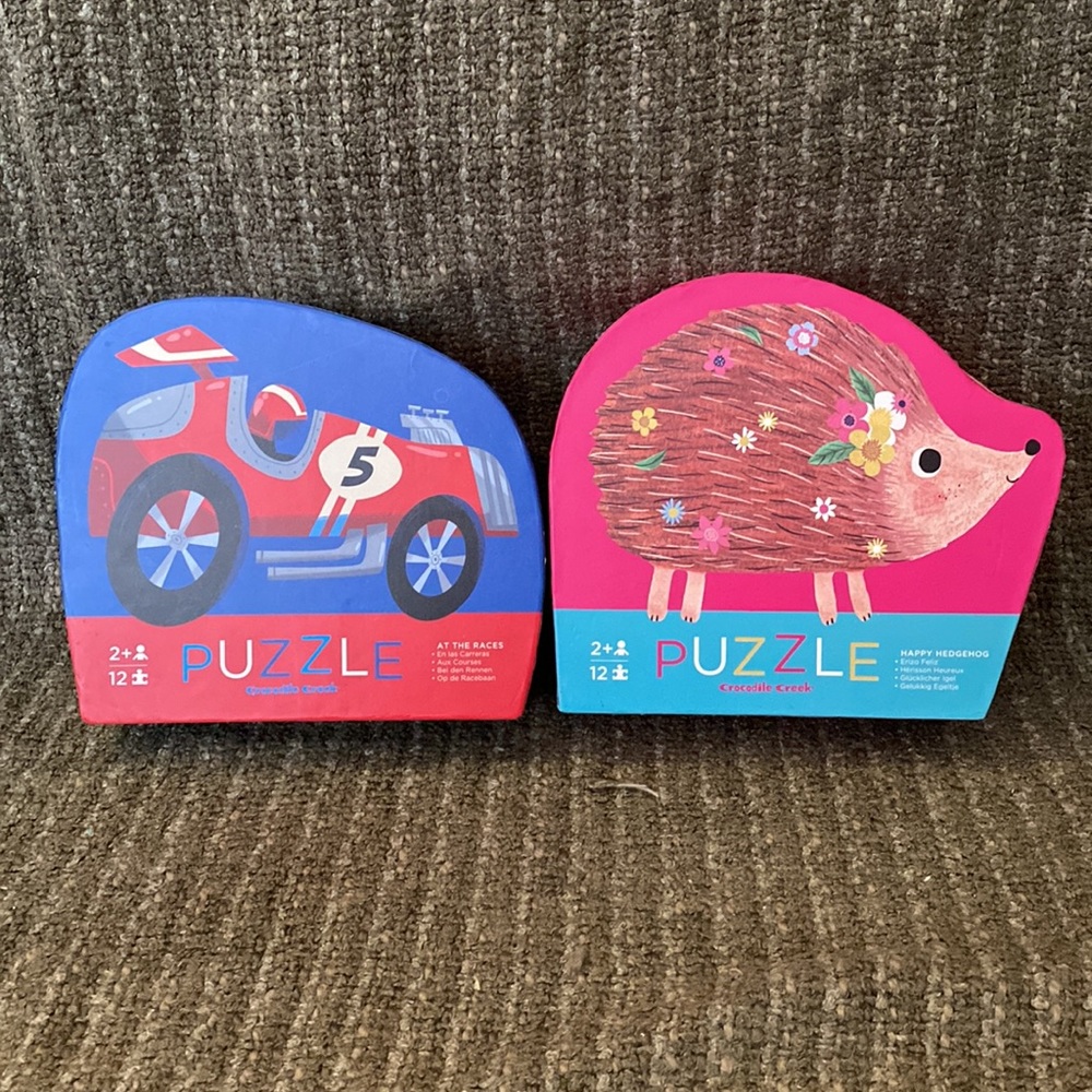 12 Piece puzzles, race car and hedgehog